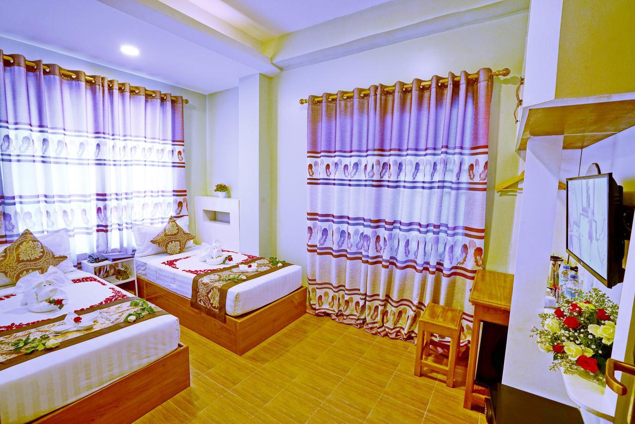 Hotel Aurora Μανταλέι Εξωτερικό φωτογραφία