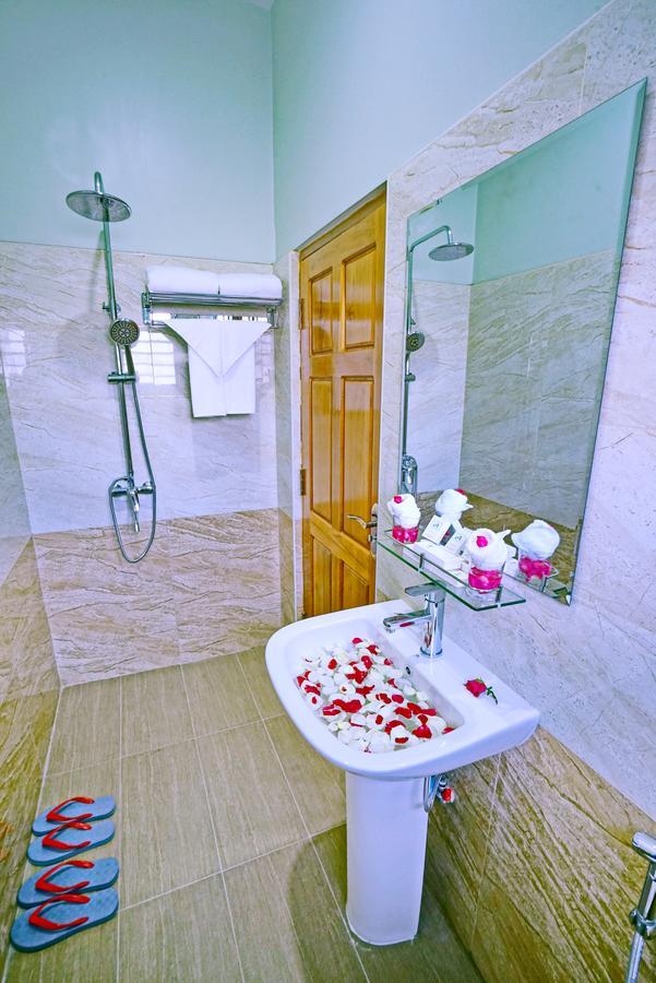 Hotel Aurora Μανταλέι Εξωτερικό φωτογραφία